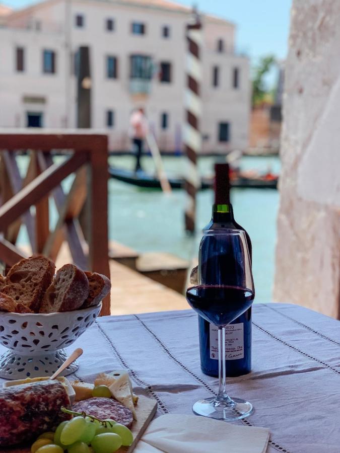 Ca' Dei Cuori On The Grand Canal Apartment *