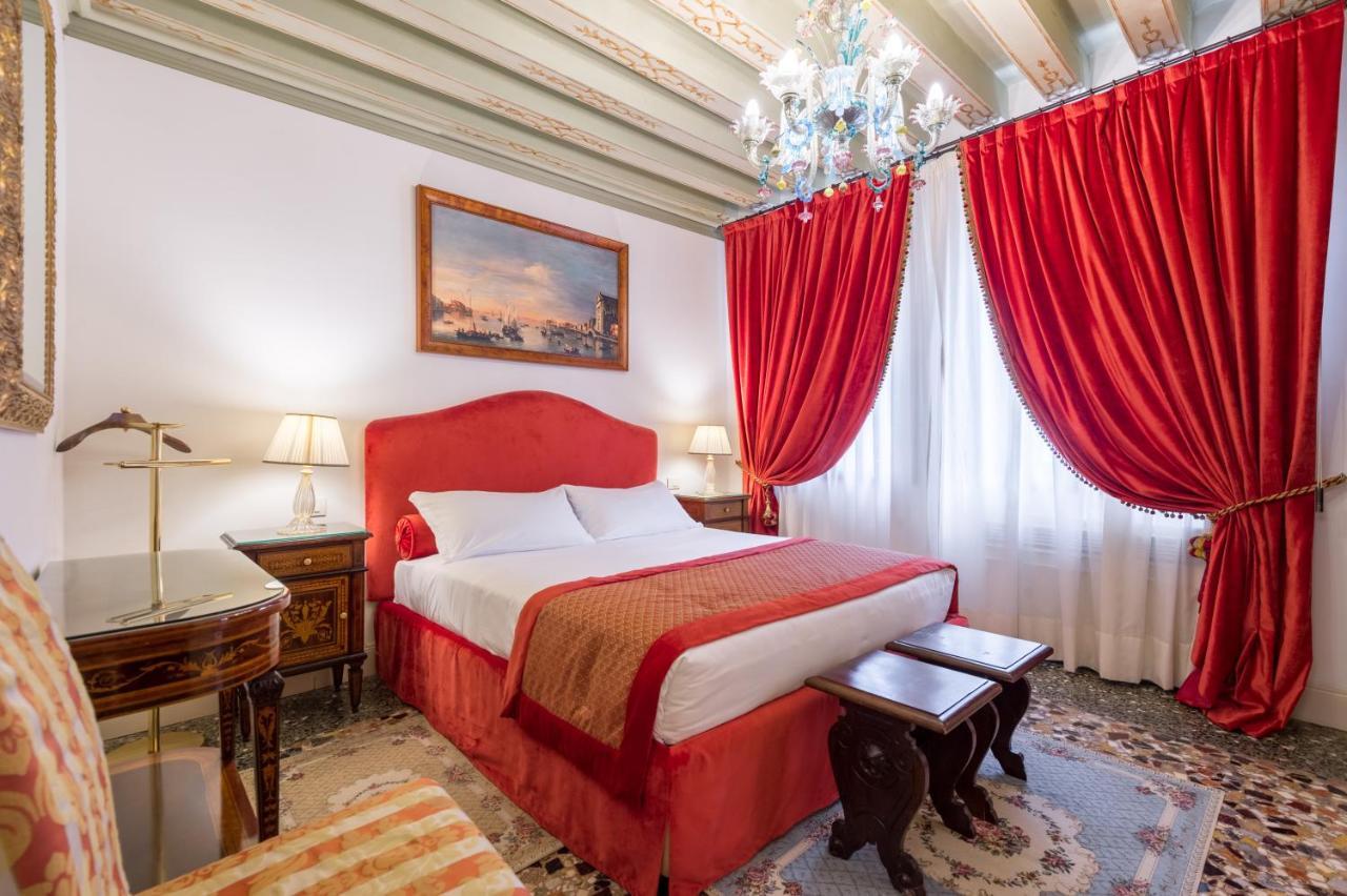 Ca' Dei Cuori On The Grand Canal Apartamento *